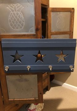 Star hanging wall rack