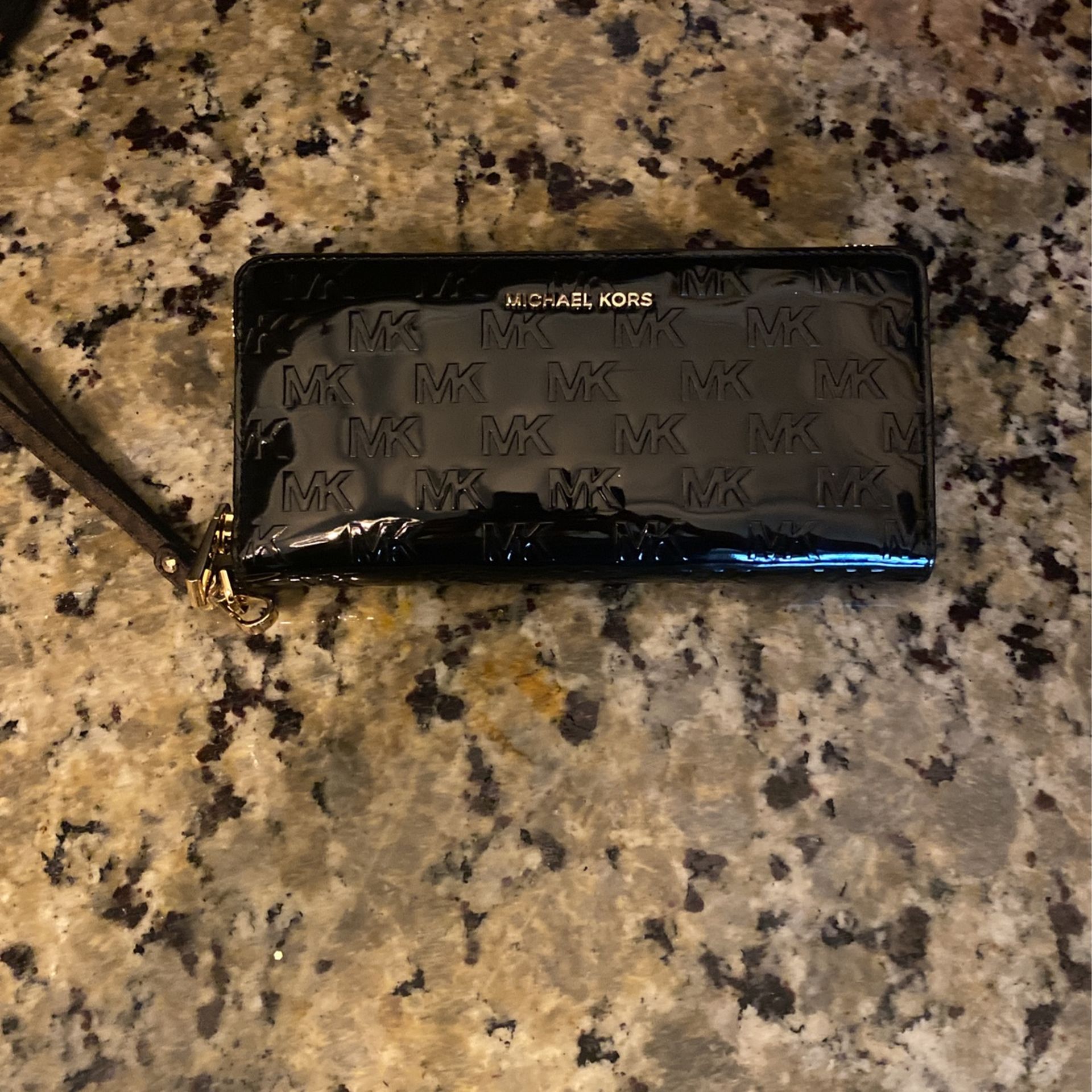 Brand new with tags Michael Kors wallet