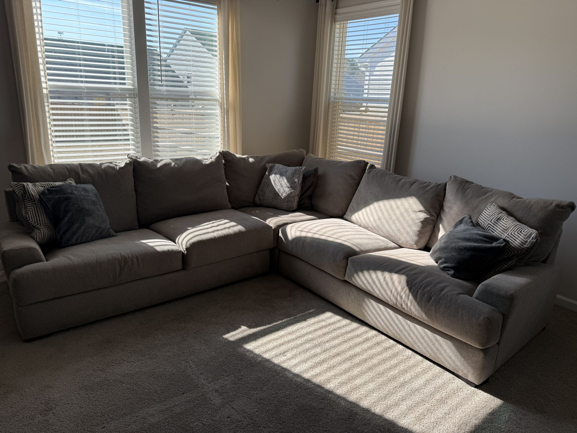 Sectional sofa