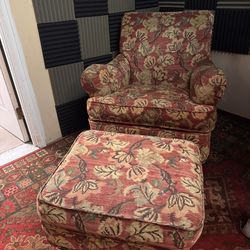 Chair with Ottoman