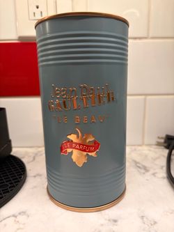 JPG Cologne Le Beau