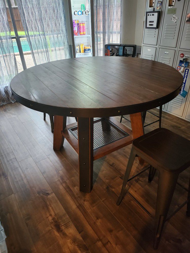 Industrial Dining Table 4 Stools