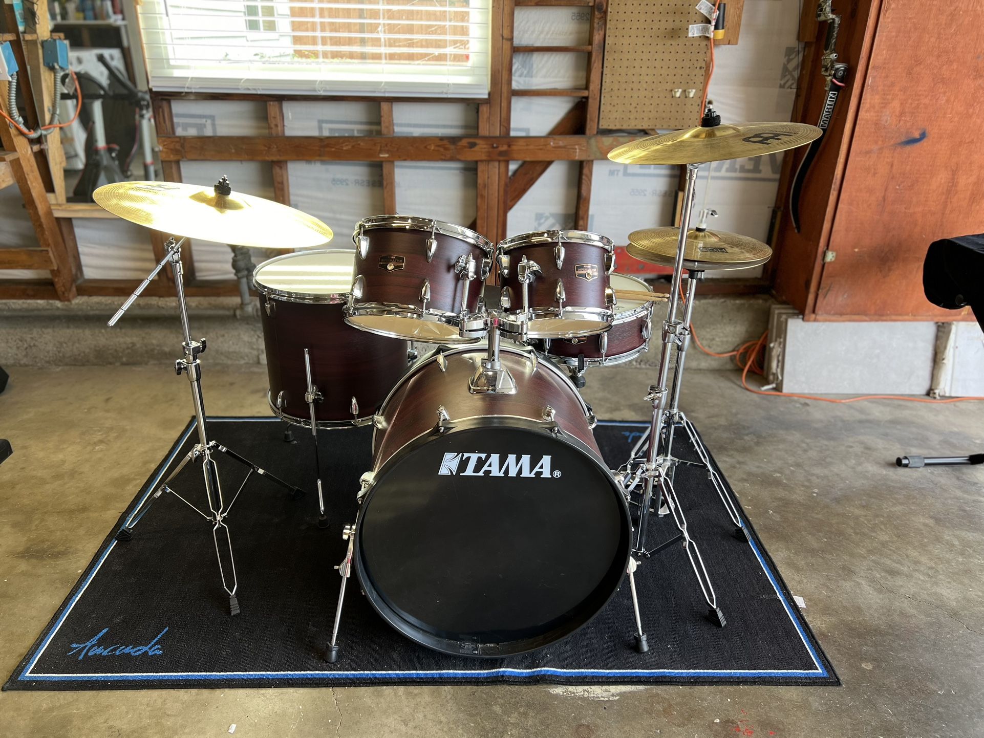 Tama Drum Set