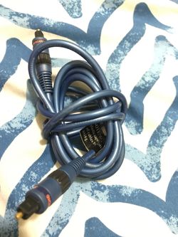 Acoustic research cable about 3ft