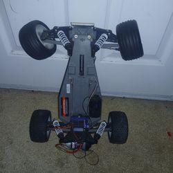 Traxxas rustler