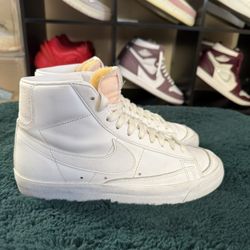 Nike Blazer Mid '77