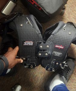Rawlings SRG Ignition Youth Shoulder Pads