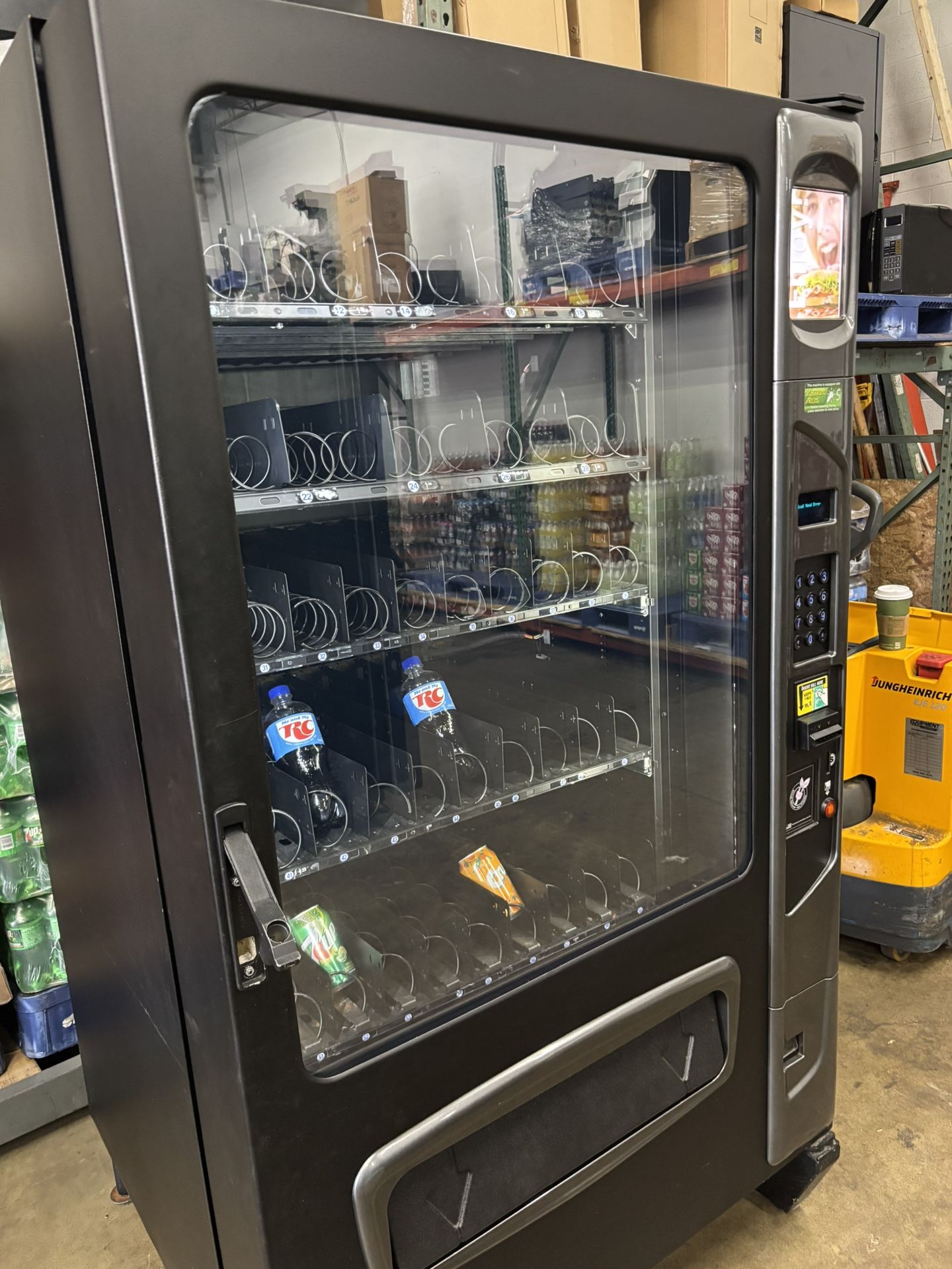 USI 3566 Combo Vending Machine 