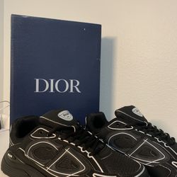Black And White Dior B30s