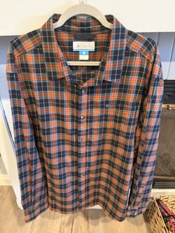 Columbia Button up Shirt