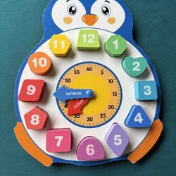 Montessori Wooden Penguin Clock 