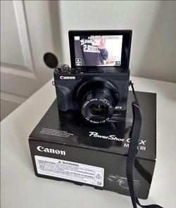 Canon PowerShot G7X Mark III Camera