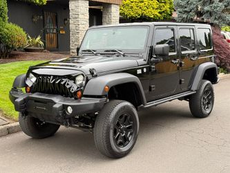 2013 Jeep Wrangler Unlimited Sahara