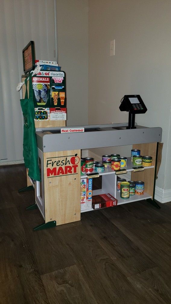 Melissa & Doug Freestanding Wooden Fresh Mart Grocery Store - Supermarket Pretend Play, Kids Play Store, Toy Food Stand For Toddlers And Kids Ages 3+