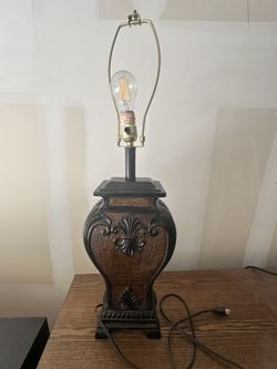 Lamp-Table-decorative
