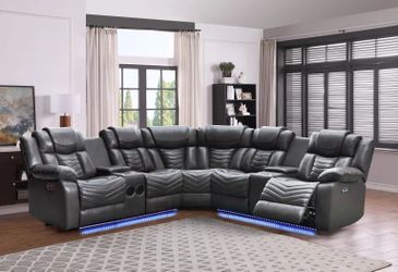 Sectional Recliner//Sofa Reclinable