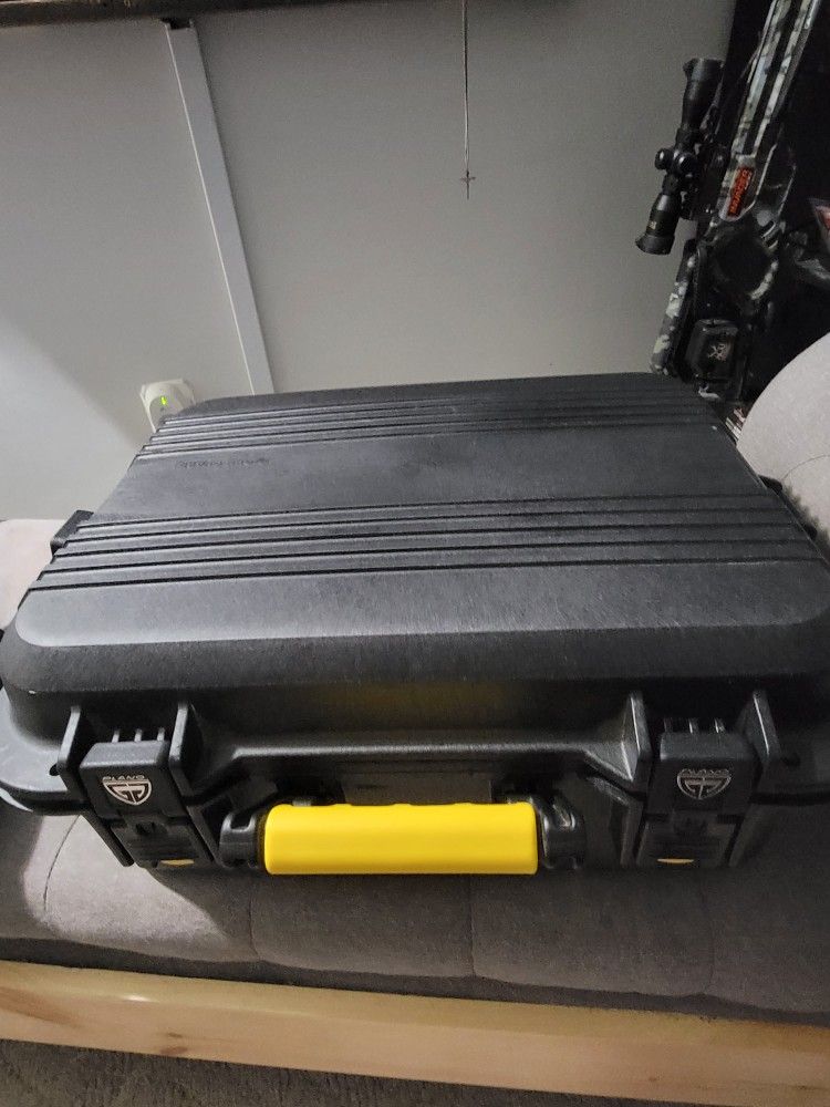 Plano Lockable Case