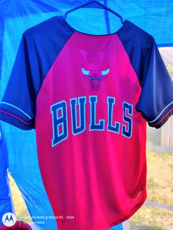 Bulls Button Up Jersey