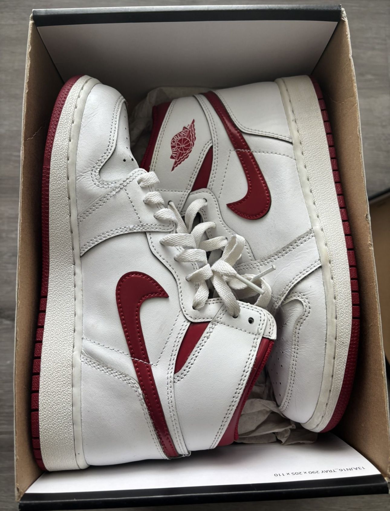 Jordan Retro 1 Metallic Red Size 7 GS