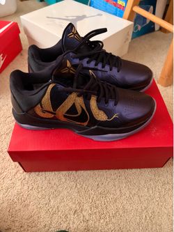 Kobe V eggplant sz 9.5