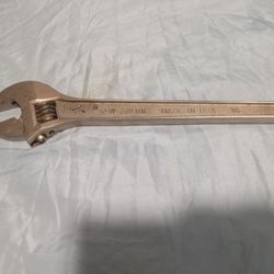 WF 15" Adjustable Wrench
