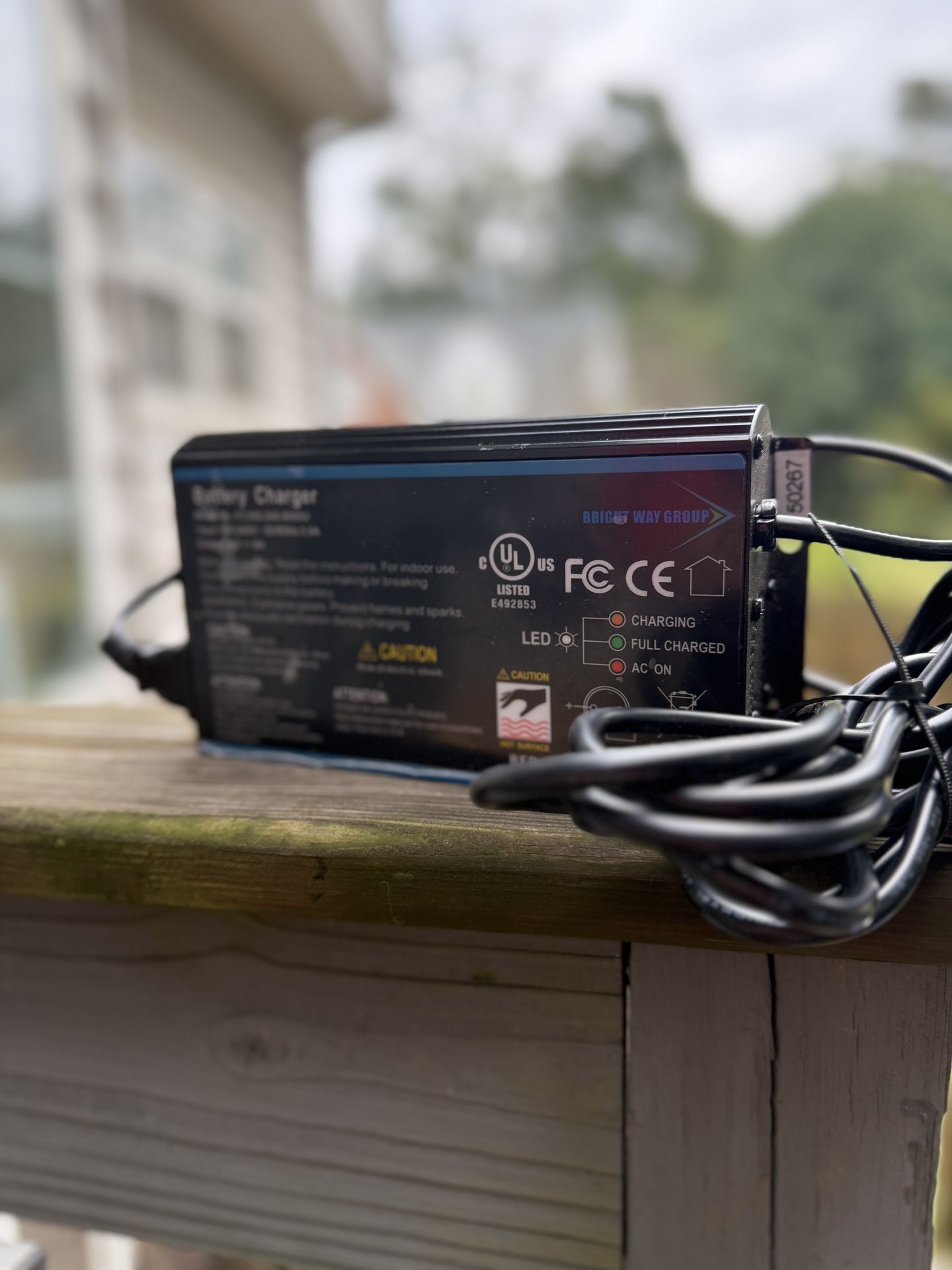Mobile Scooter Charger 24V 8Amp Model FC(contact info removed)U