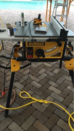 Dewalt table saw 10 inch