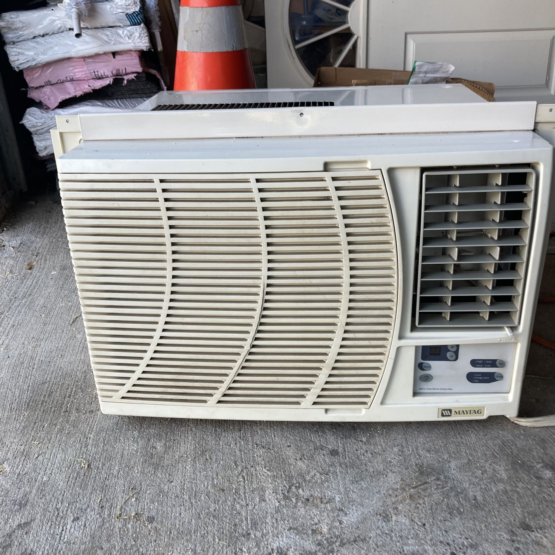 maytag 12000 btu air conditioner