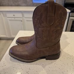 Brown Cowboys Boots (Men’s 9.5) 