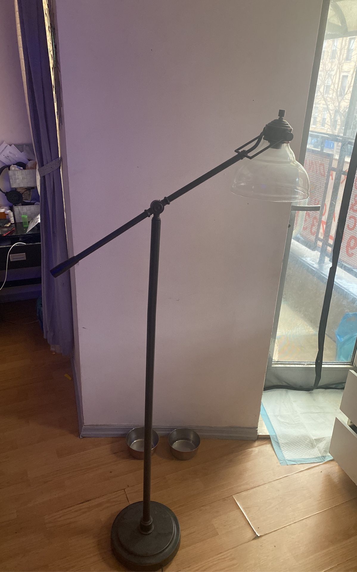 Intertek Stand Up Floor Lamp Swing Arm Glass Shade Light $50