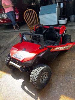 Vitacci SX1928 4x4 Kids Ride-On UTV / Buggy.
