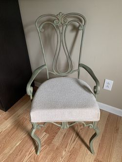 Metal chair cream cushion