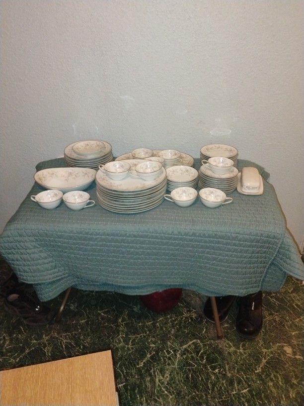 Antique Set Of 64 Piece Noritake China
