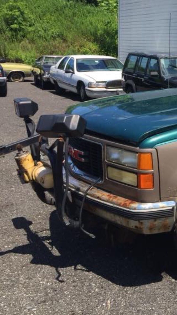 Meyers snow plow set up $600