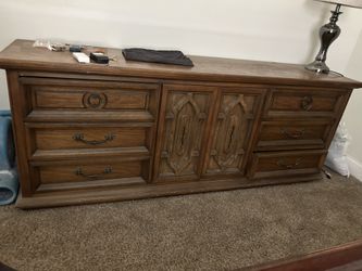 Dresser
