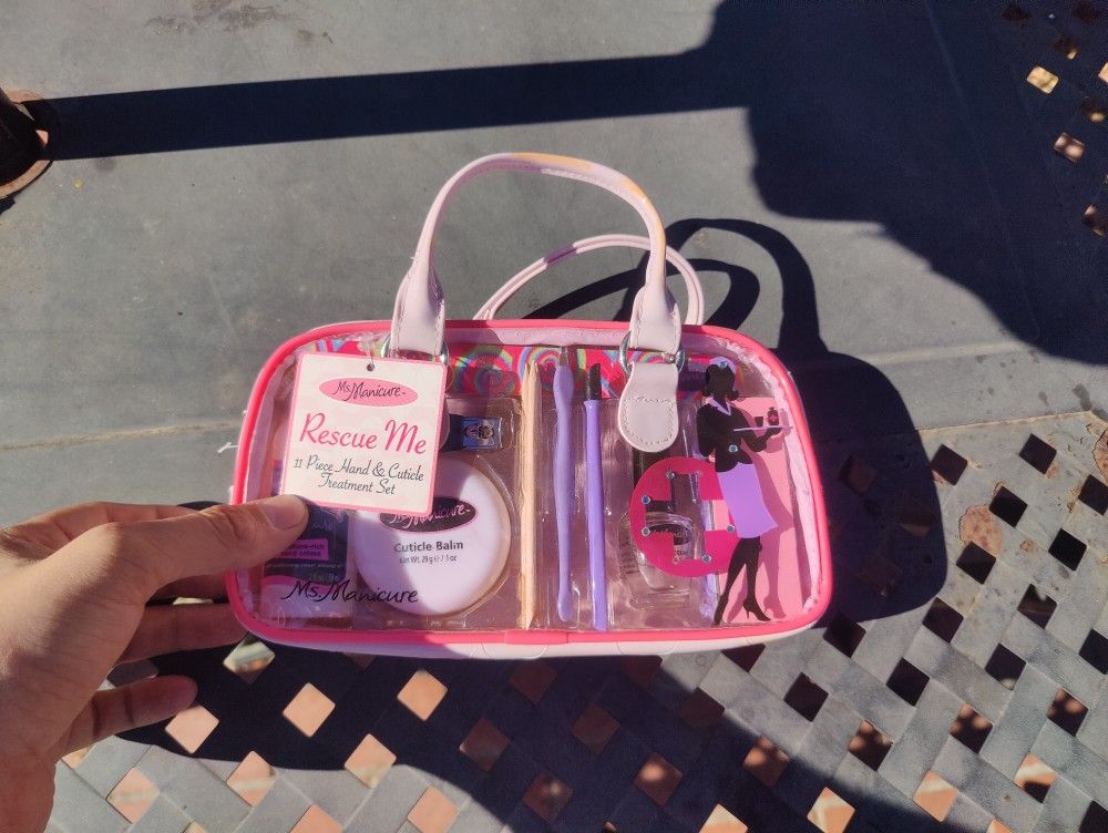 Ms.Manicure Rescue Me 11 Piece Hand And Cuticle Treatment Set