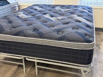 Brand New Queen Pillow Top Mattress – Factory Direct