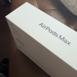 Apple pro max headphones