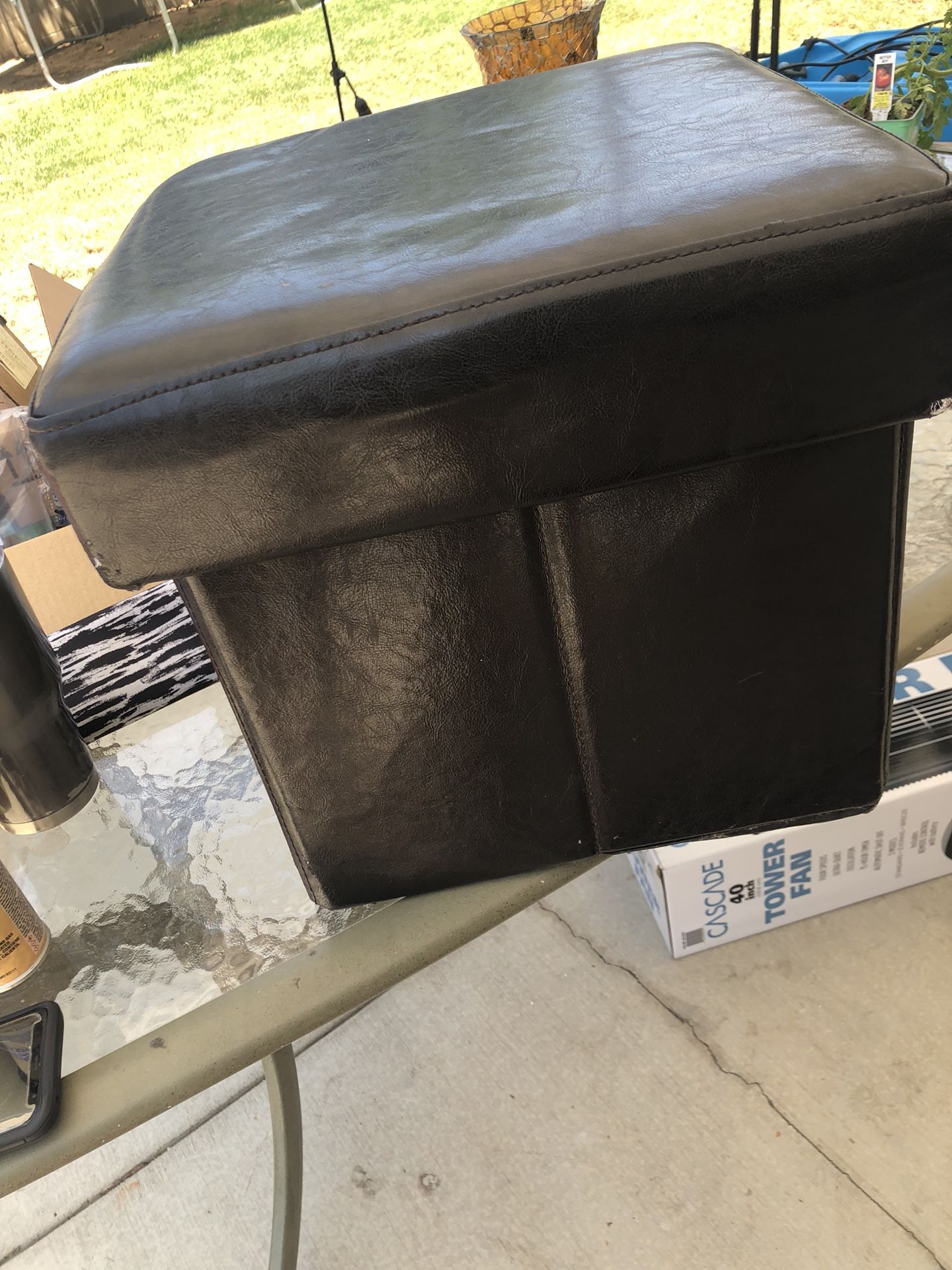 Ottoman small - great for storage and seating