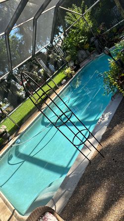 New 6’ tall garden trellis