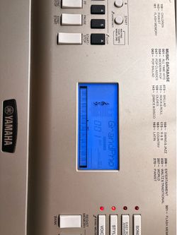 Yamaha Keyboard Piano