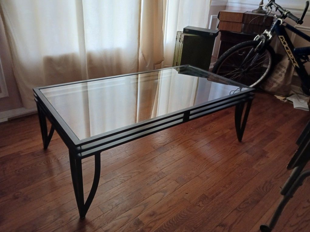 GLASS TOP COCKTAIL TABLE With END TABLES