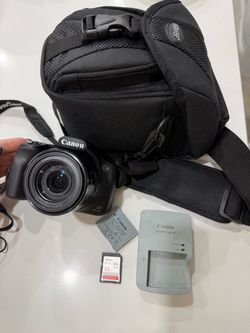 Canon PowerShot ELPH 530 HS + Complete Bundle