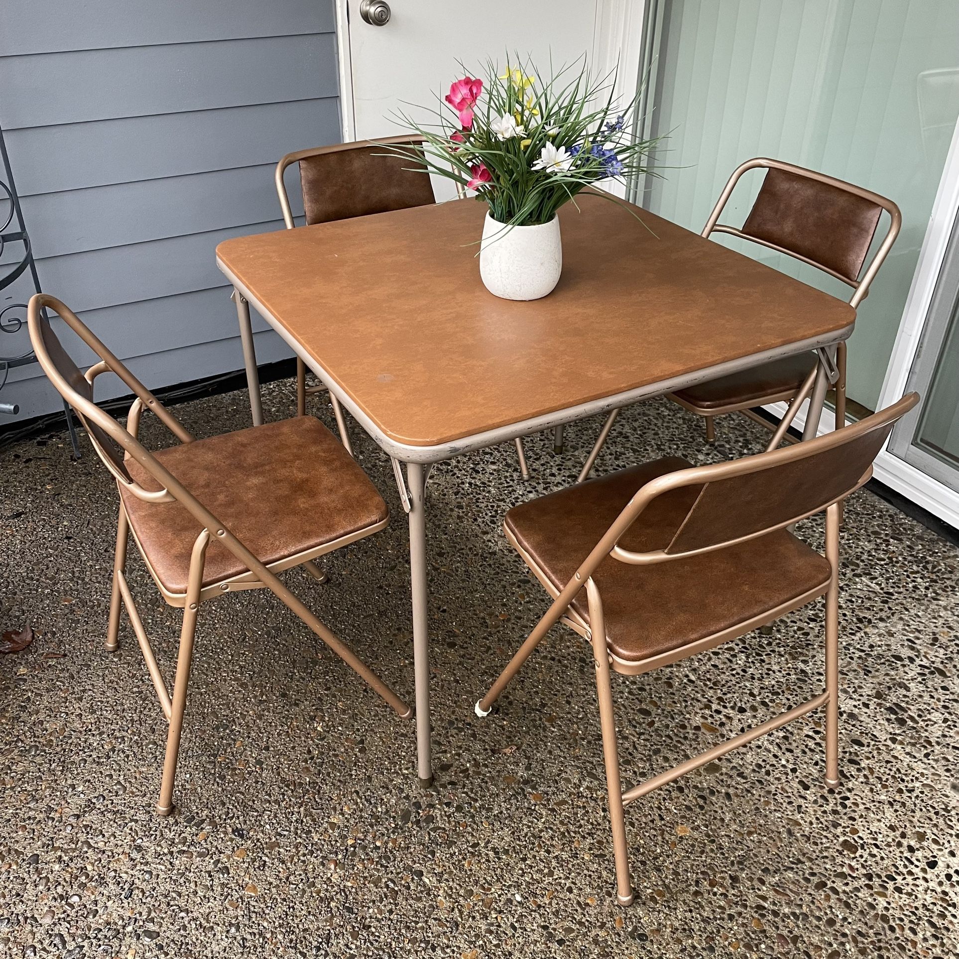 Vintage Samsonite / Cosco Folding Chairs + Table Dining Set