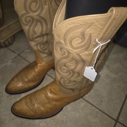 Tony Lama 9.5D boots 