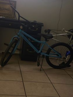 “Like New Retrospec BMX Bike – 20” Wheels – Light Blue