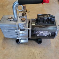 JB Platinum 7CFM Vacuum Pump