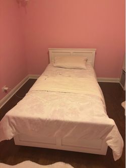 Twin Bed with Matress