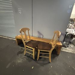 Free Chairs 
