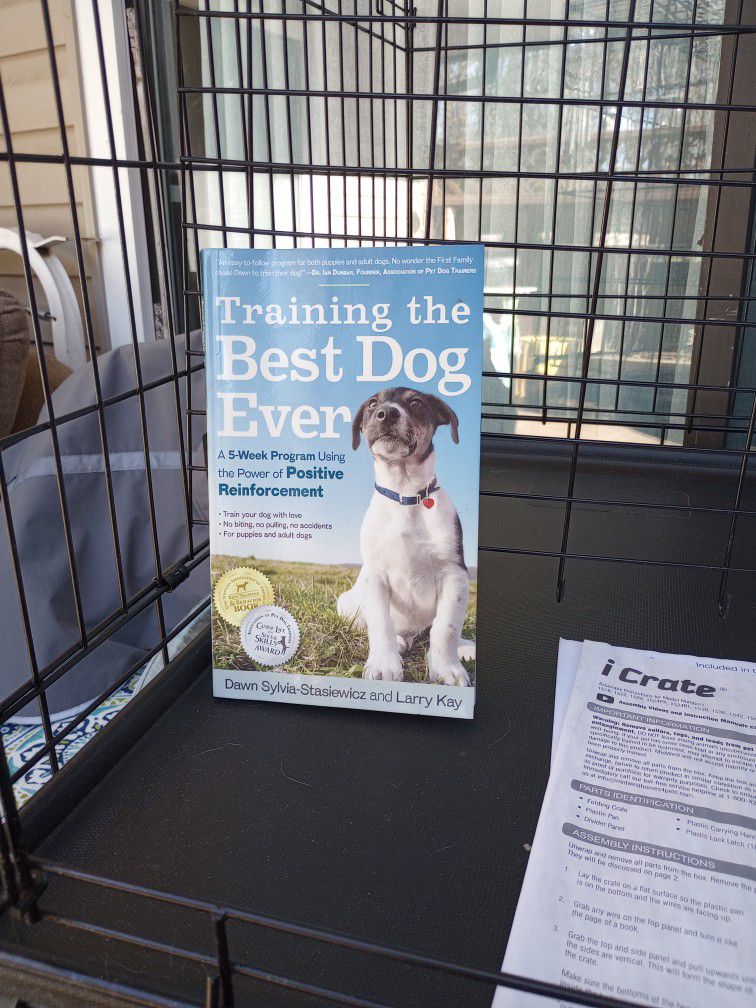 Dog Kennel  & Training Book 